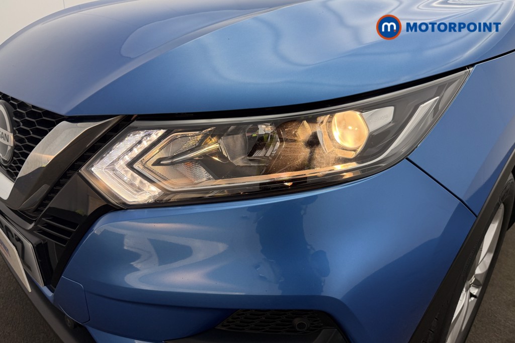 Nissan Qashqai Acenta Premium Manual Petrol SUV - Stock Number (1639515) - 19th supplementary image