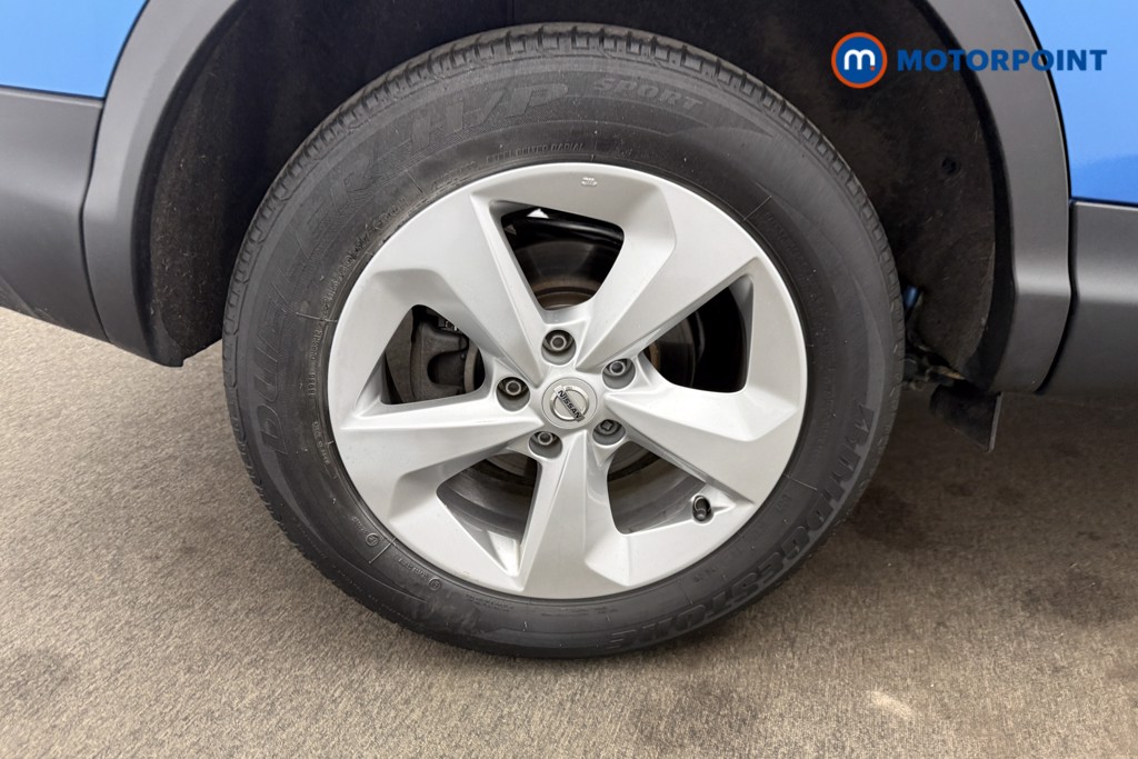 Nissan Qashqai Acenta Premium Manual Petrol SUV - Stock Number (1639515) - 21st supplementary image