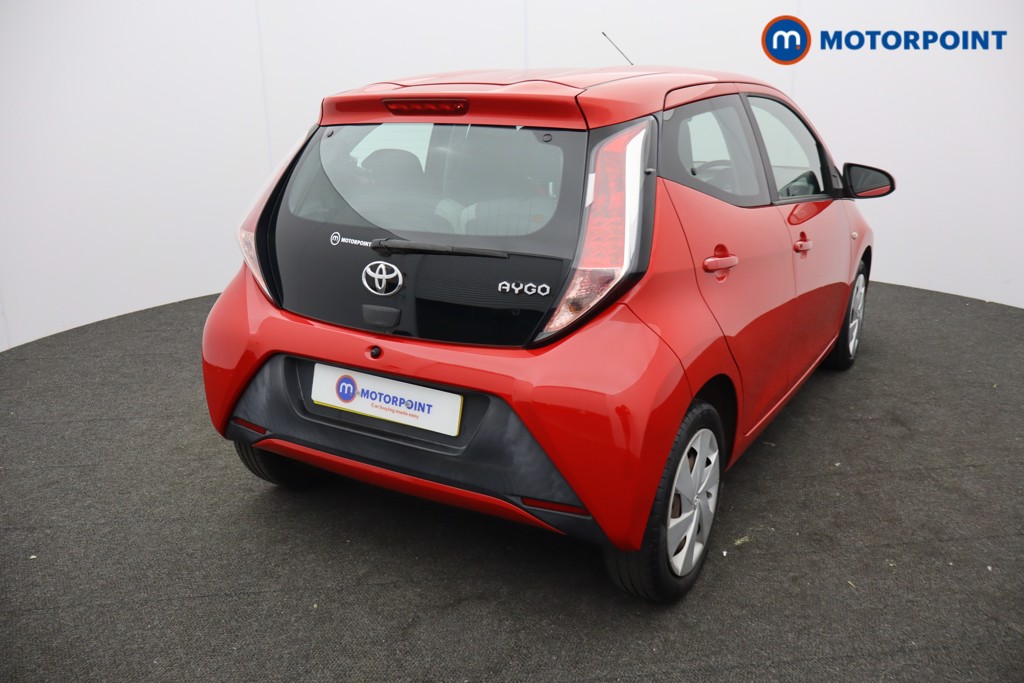 Toyota Aygo X-Play Manual Petrol Hatchback - Stock Number (1640095) - 2nd supplementary image