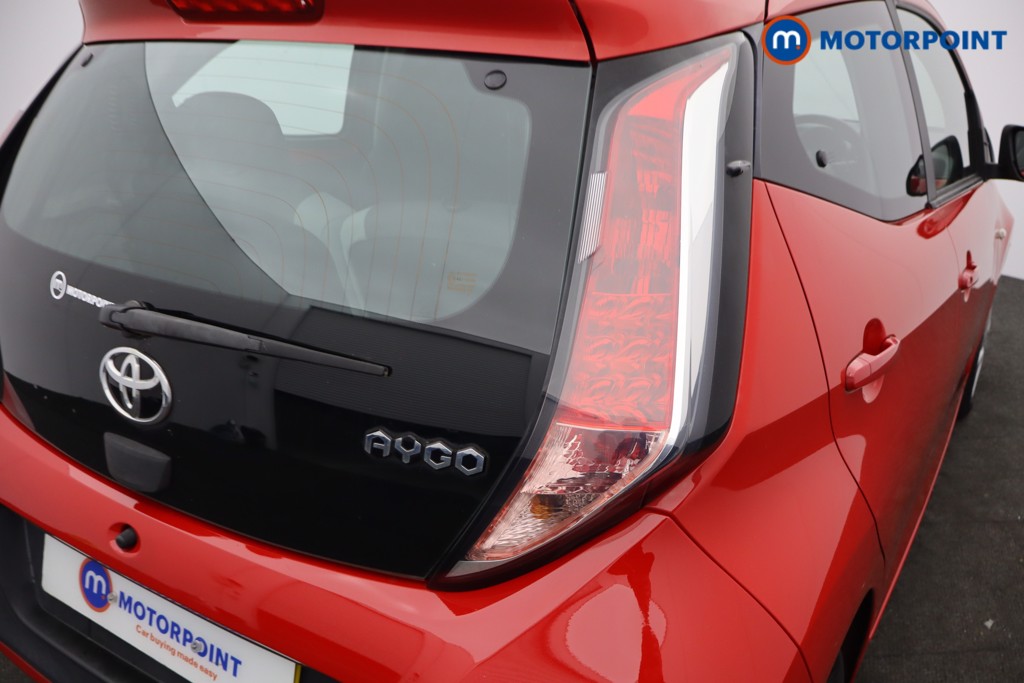 Toyota Aygo X-Play Manual Petrol Hatchback - Stock Number (1640095) - 3rd supplementary image