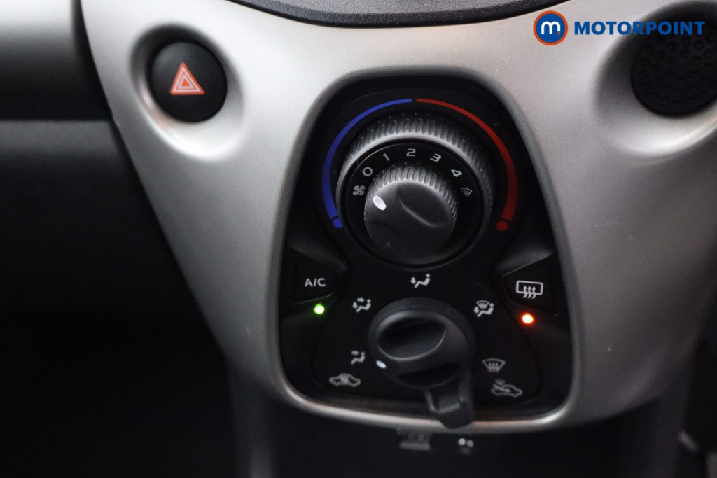 Toyota Aygo X-Play Manual Petrol Hatchback - Stock Number (1640095) - 15th supplementary image