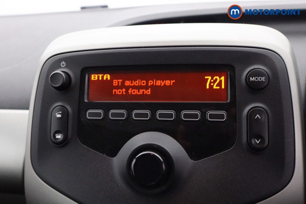 Toyota Aygo X-Play Manual Petrol Hatchback - Stock Number (1640095) - 16th supplementary image