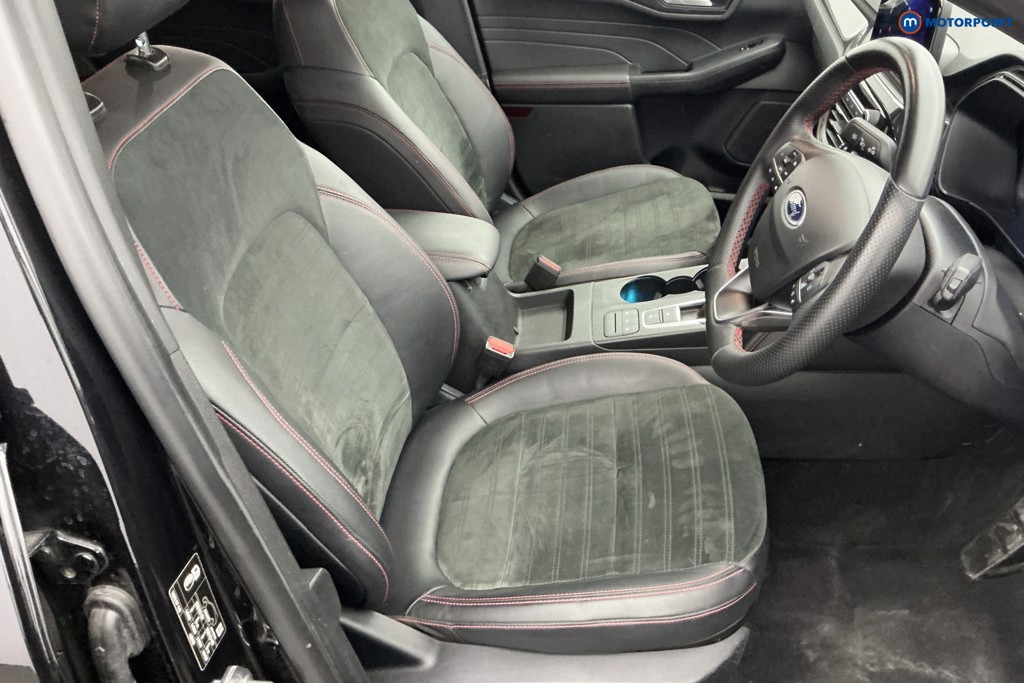 Ford Kuga St-Line Edition Automatic Petrol Plug-In Hybrid SUV - Stock Number (1640237) - 5th supplementary image