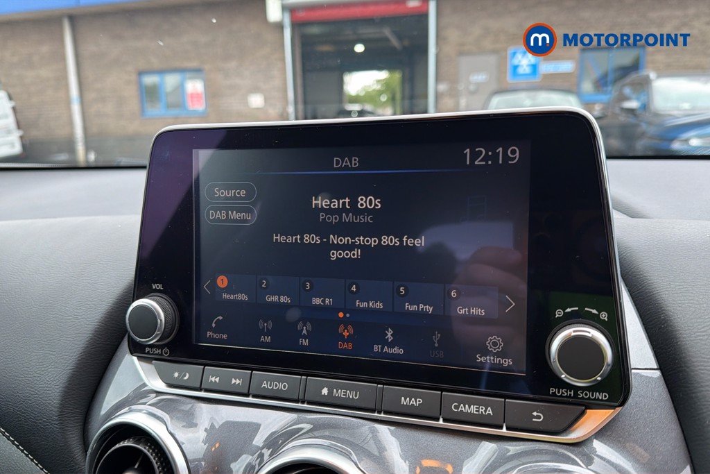 Nissan Juke N-Connecta Manual Petrol SUV - Stock Number (1640238) - 9th supplementary image