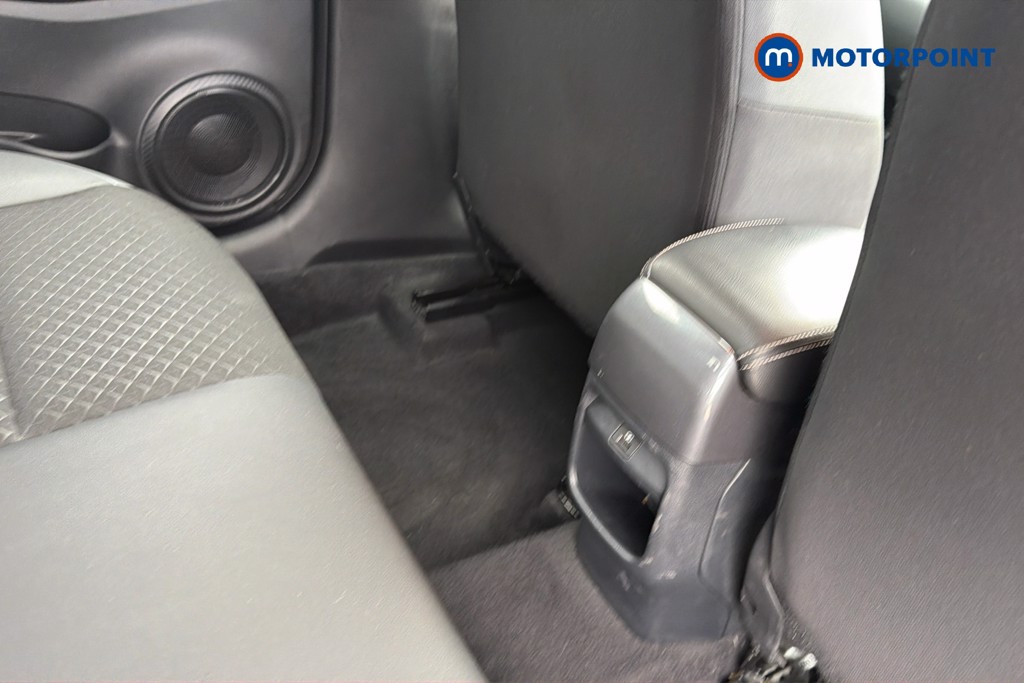 Nissan Juke N-Connecta Manual Petrol SUV - Stock Number (1640238) - 30th supplementary image