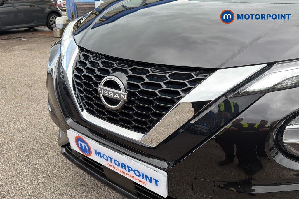 Nissan Juke N-Connecta Manual Petrol SUV - Stock Number (1640238) - 45th supplementary image