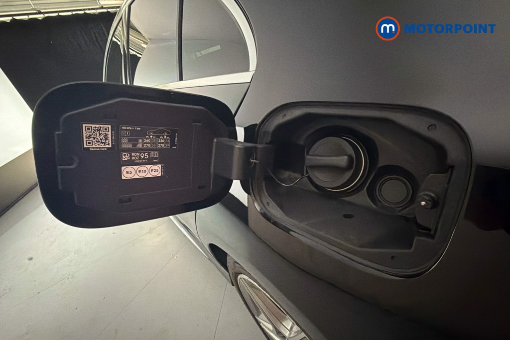 Mercedes-Benz A Class Amg Line Automatic Petrol Saloon - Stock Number (1640401) - 41st supplementary image