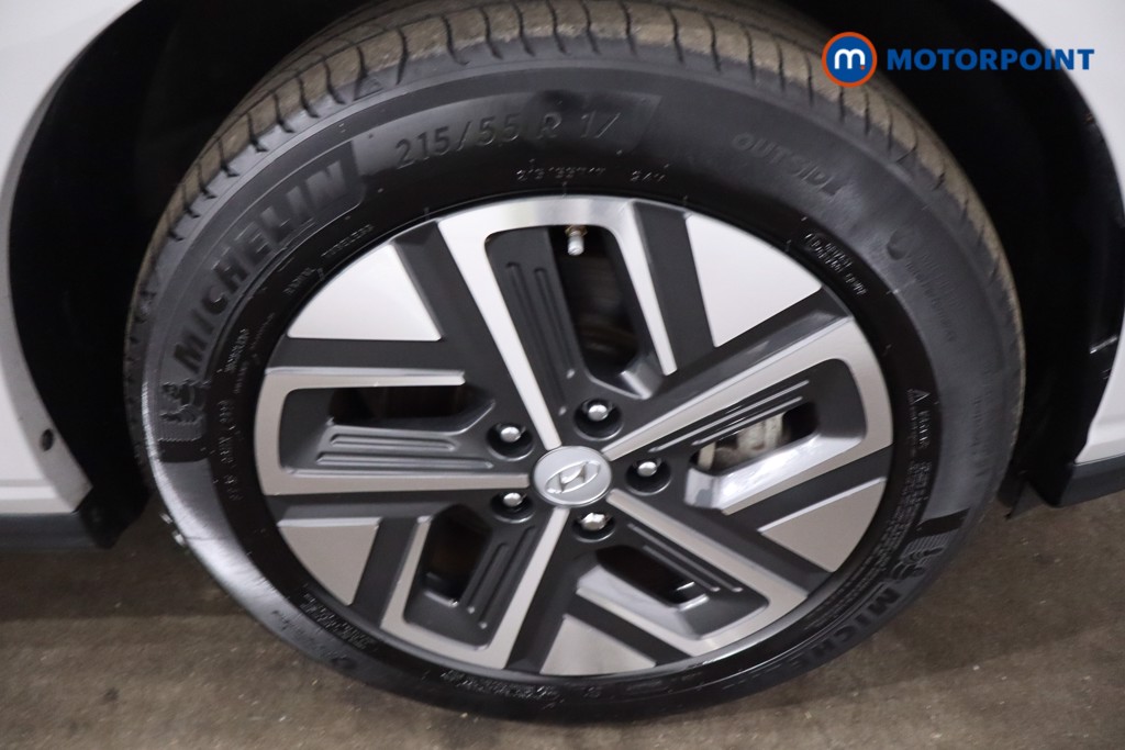 Hyundai Kona Premium Automatic Electric SUV - Stock Number (1640728) - 9th supplementary image