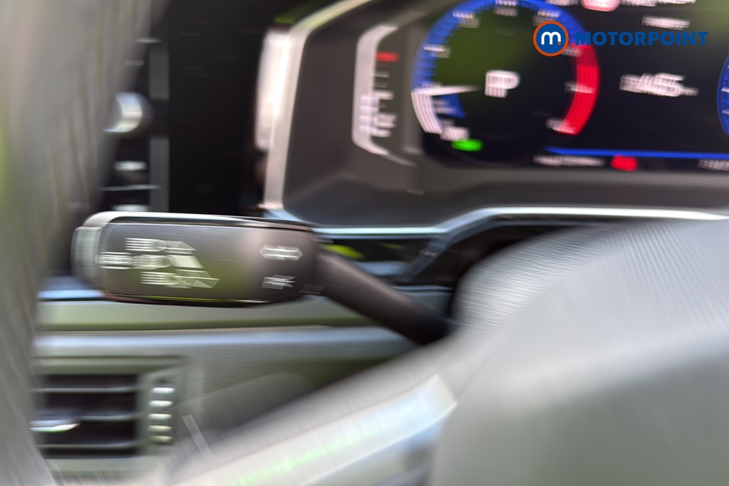 Volkswagen Polo R-Line Automatic Petrol Hatchback - Stock Number (1640859) - 5th supplementary image