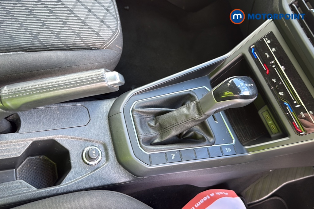 Volkswagen Polo R-Line Automatic Petrol Hatchback - Stock Number (1640859) - 15th supplementary image