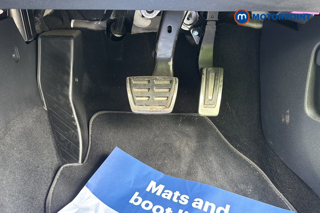 Volkswagen Polo R-Line Automatic Petrol Hatchback - Stock Number (1640859) - 24th supplementary image