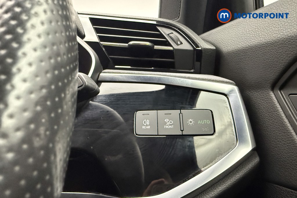 Audi Q3 Vorsprung Automatic Petrol SUV - Stock Number (1640981) - 23rd supplementary image
