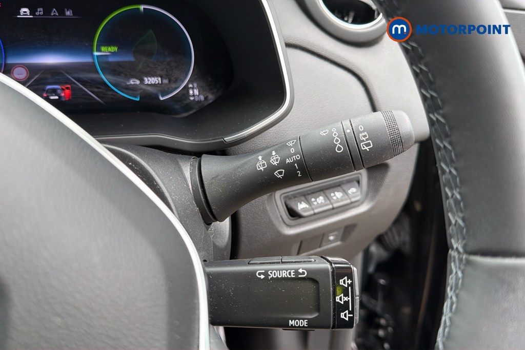 Renault ZOE Iconic Automatic Electric Hatchback - Stock Number (1640982) - 7th supplementary image