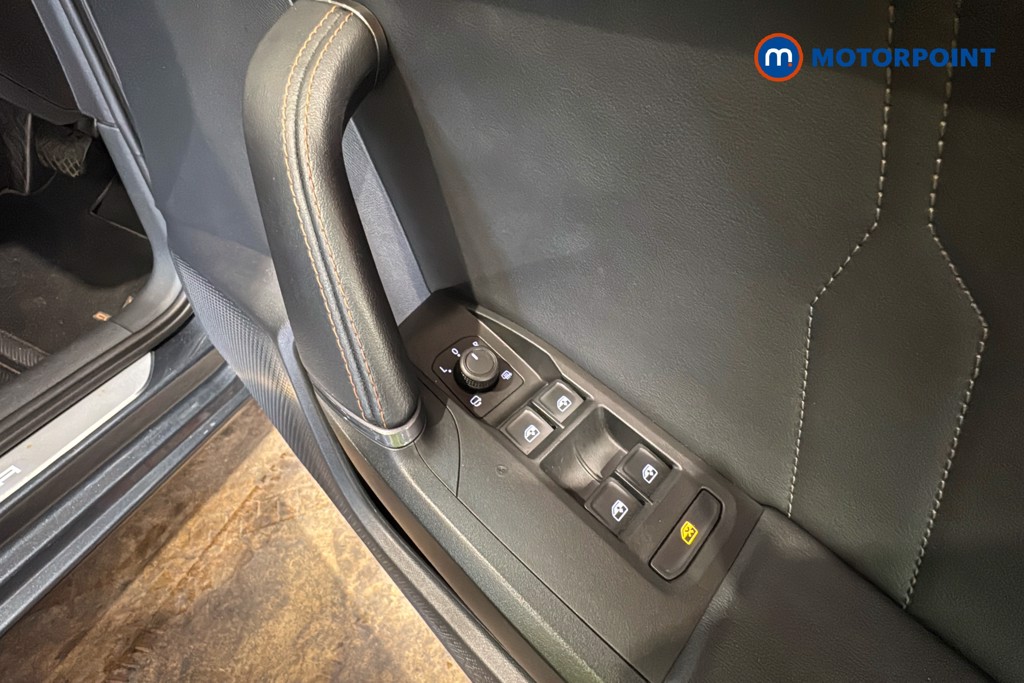Cupra Leon V1 Automatic Petrol Hatchback - Stock Number (1641054) - 20th supplementary image