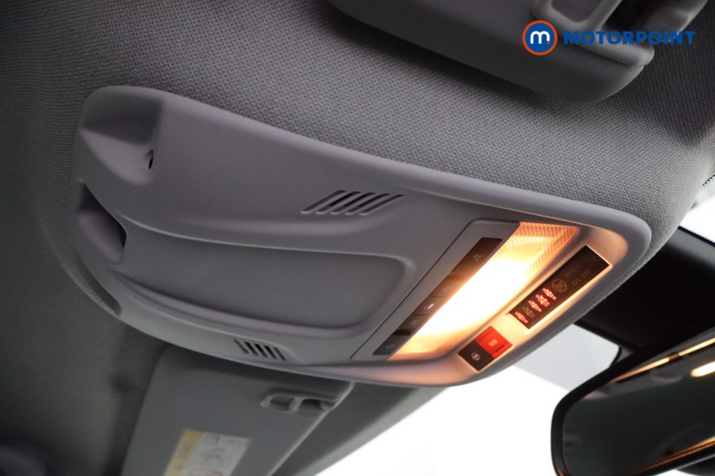 Vauxhall Crossland Ultimate Manual Petrol SUV - Stock Number (1641060) - 21st supplementary image