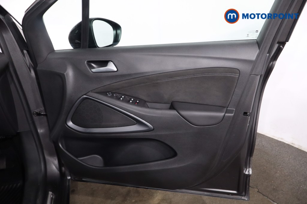 Vauxhall Crossland Ultimate Manual Petrol SUV - Stock Number (1641060) - 25th supplementary image