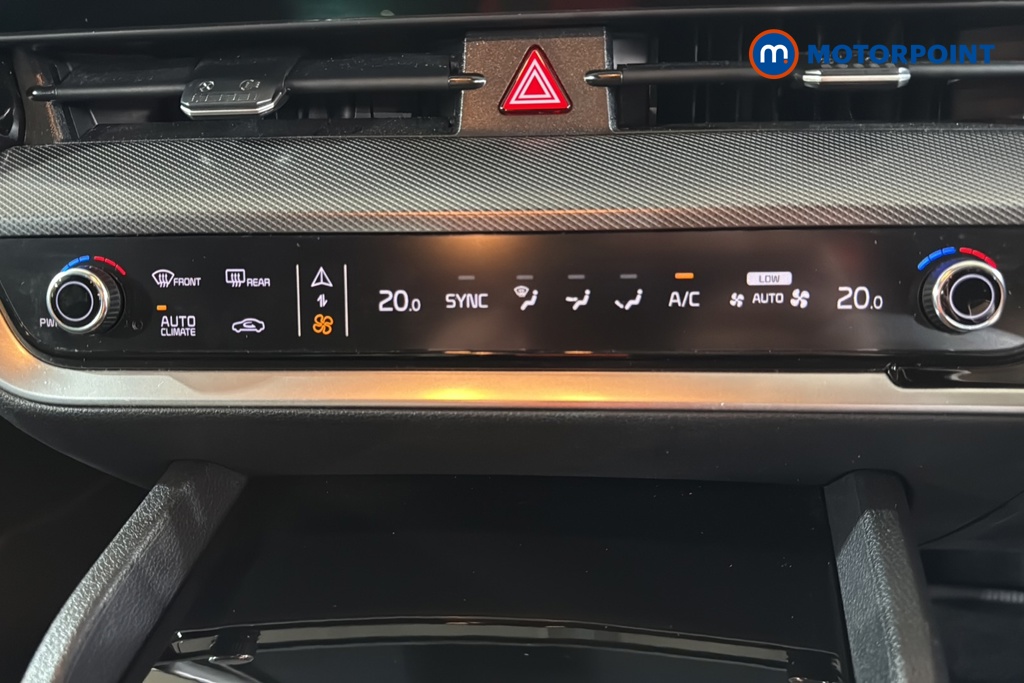 KIA Sportage Shadow Automatic Petrol SUV - Stock Number (1641384) - 12th supplementary image