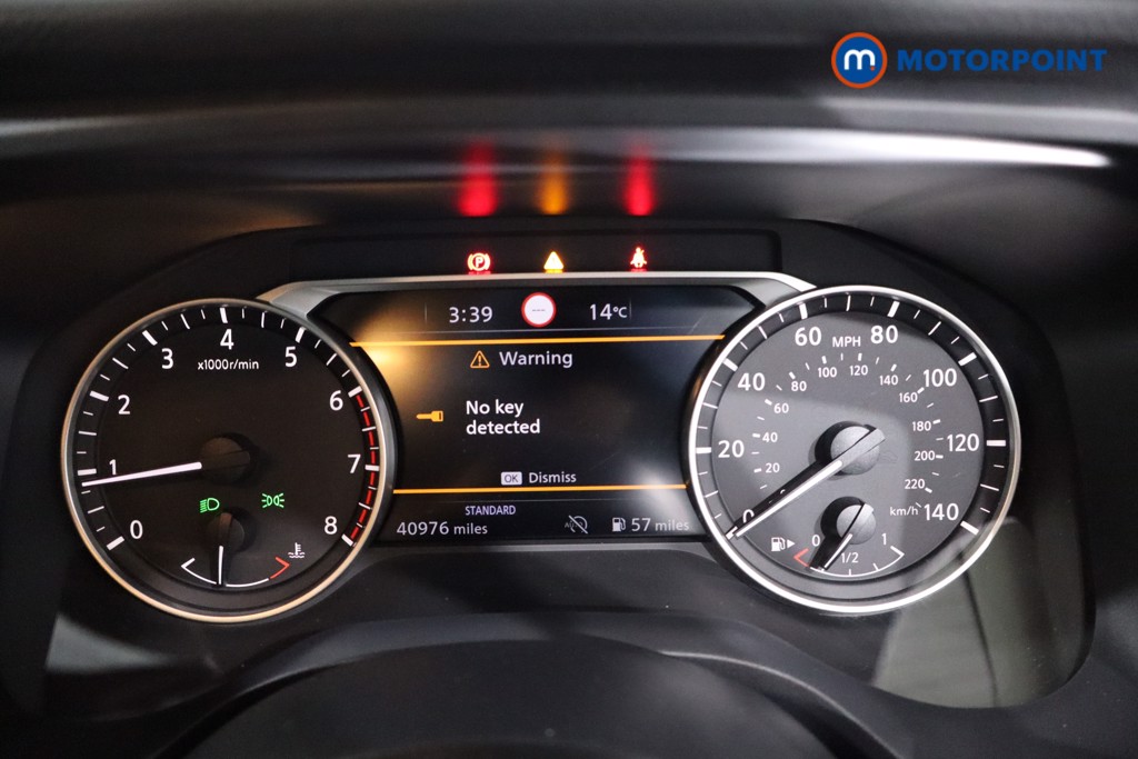 Nissan Qashqai Acenta Premium Manual Petrol SUV - Stock Number (1641766) - 15th supplementary image