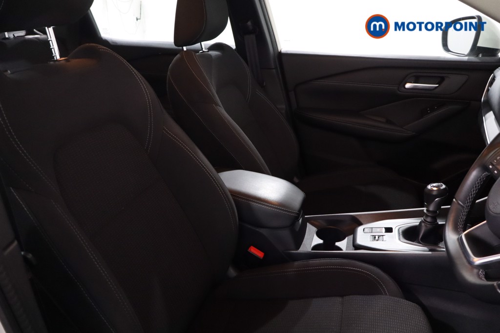 Nissan Qashqai Acenta Premium Manual Petrol SUV - Stock Number (1641766) - 21st supplementary image