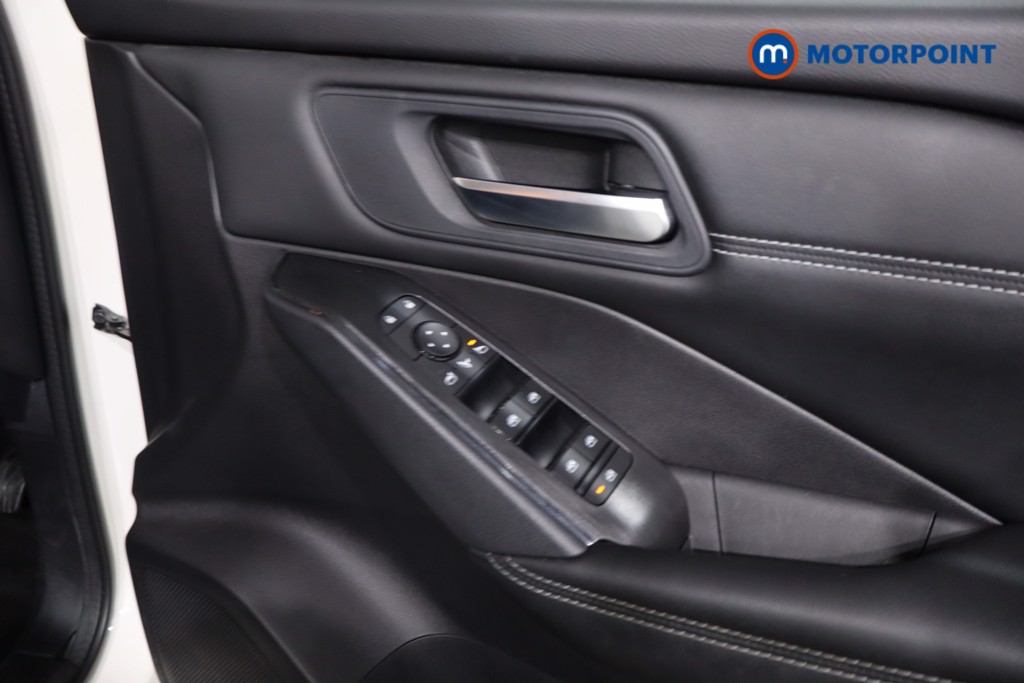 Nissan Qashqai Acenta Premium Manual Petrol SUV - Stock Number (1641766) - 23rd supplementary image