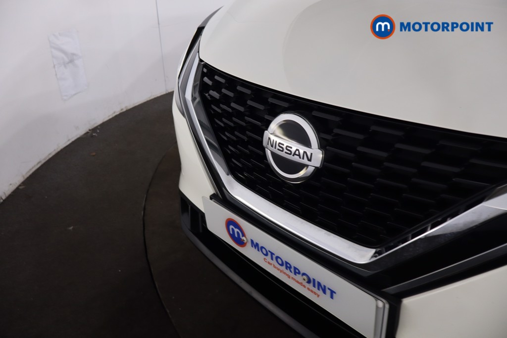 Nissan Qashqai Acenta Premium Manual Petrol SUV - Stock Number (1641766) - 27th supplementary image