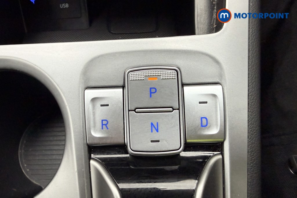 Hyundai Kona Premium Automatic Electric SUV - Stock Number (1641799) - 16th supplementary image
