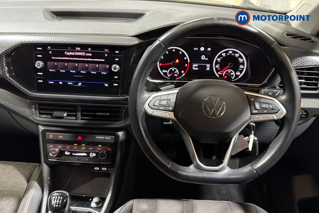 Volkswagen T-Cross SEL Manual Petrol SUV - Stock Number (1642137) - 2nd supplementary image