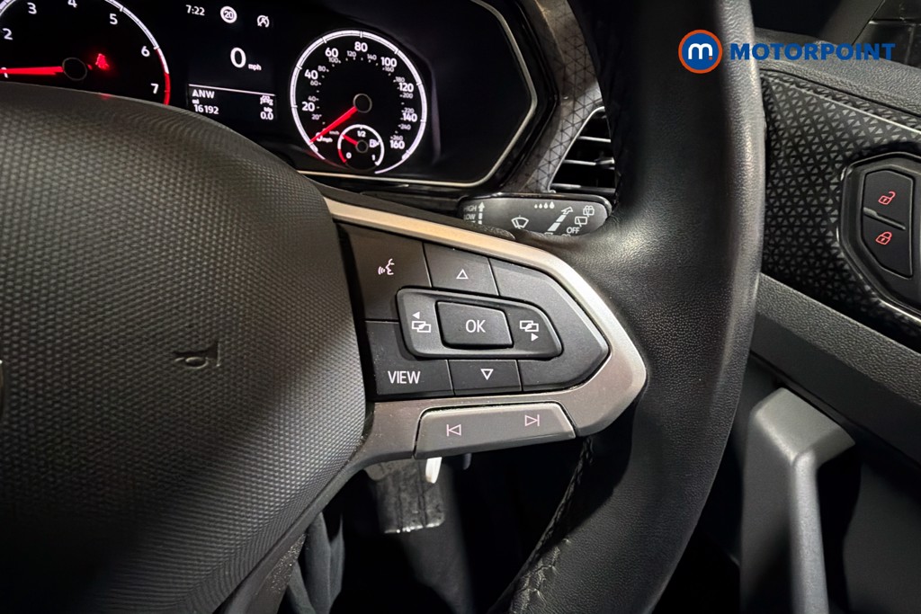 Volkswagen T-Cross SEL Manual Petrol SUV - Stock Number (1642137) - 4th supplementary image