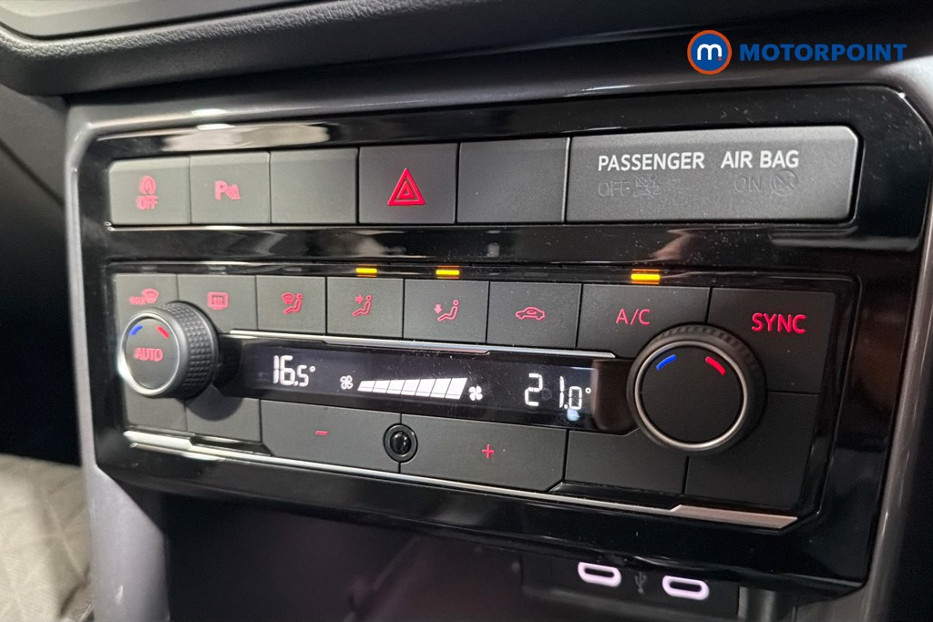 Volkswagen T-Cross SEL Manual Petrol SUV - Stock Number (1642137) - 12th supplementary image