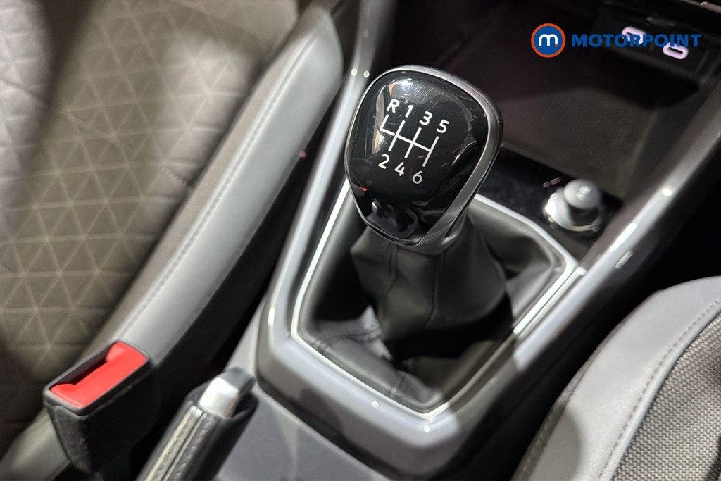 Volkswagen T-Cross SEL Manual Petrol SUV - Stock Number (1642137) - 15th supplementary image