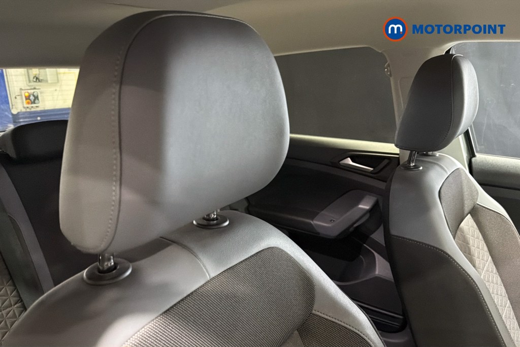 Volkswagen T-Cross SEL Manual Petrol SUV - Stock Number (1642137) - 23rd supplementary image
