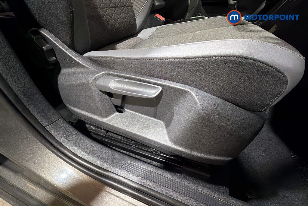 Volkswagen T-Cross SEL Manual Petrol SUV - Stock Number (1642137) - 25th supplementary image