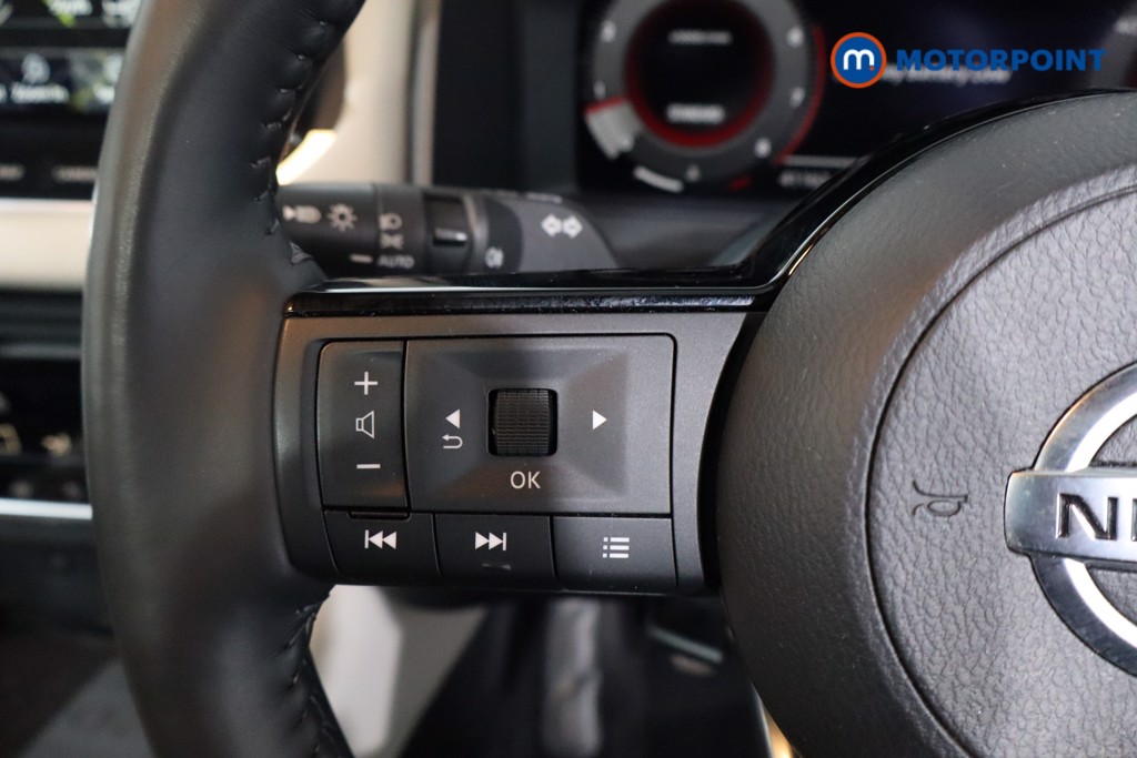Nissan Qashqai Tekna Manual Petrol SUV - Stock Number (1642151) - 7th supplementary image