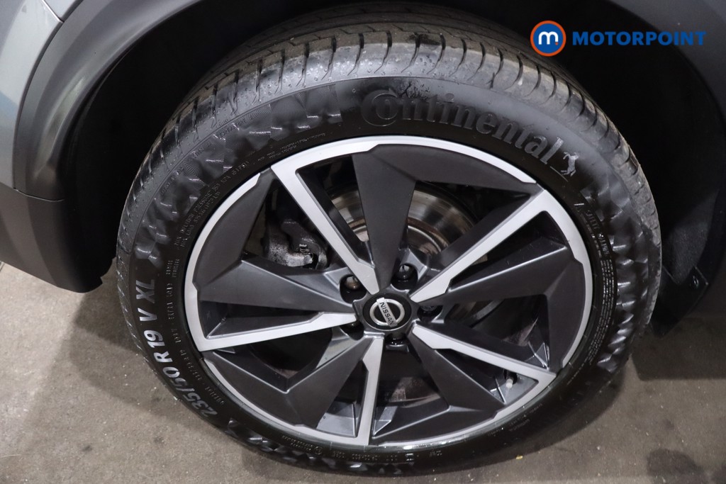 Nissan Qashqai Tekna Manual Petrol SUV - Stock Number (1642151) - 11th supplementary image