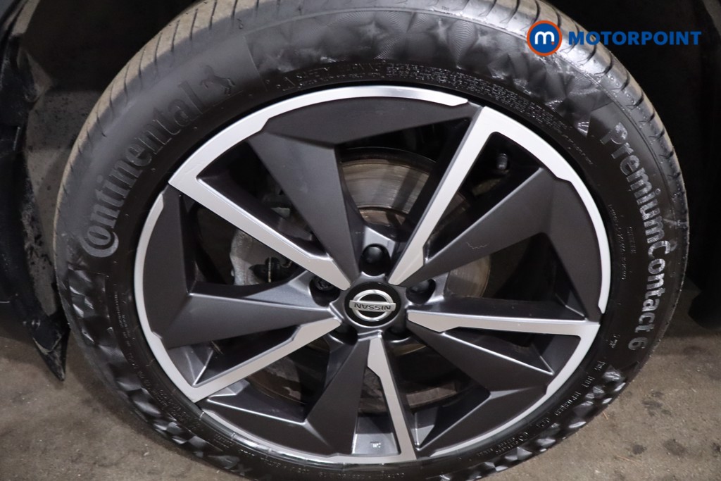 Nissan Qashqai Tekna Manual Petrol SUV - Stock Number (1642151) - 12th supplementary image