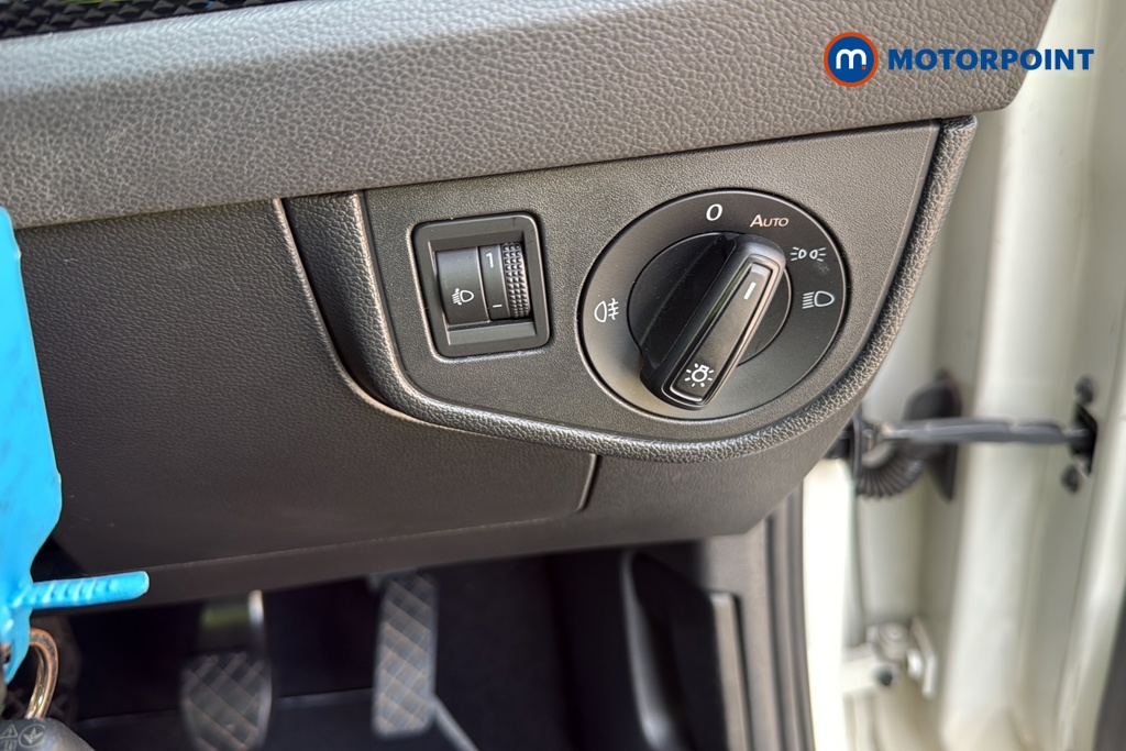 Volkswagen Polo Life Manual Petrol Hatchback - Stock Number (1642228) - 11th supplementary image
