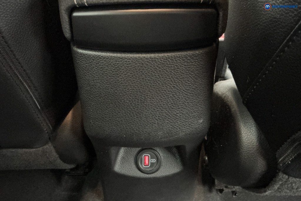 KIA Stonic Connect Manual Petrol SUV - Stock Number (1643115) - 9th supplementary image