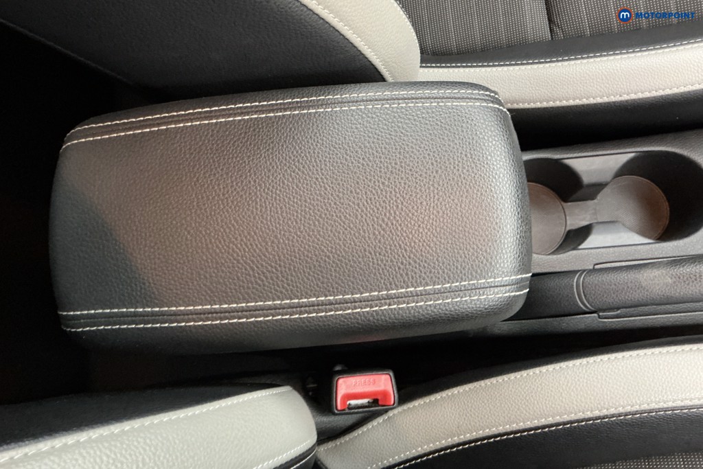 KIA Stonic Connect Manual Petrol SUV - Stock Number (1643115) - 12th supplementary image