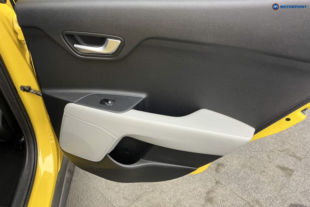 KIA Stonic Connect Manual Petrol SUV - Stock Number (1643115) - 24th supplementary image