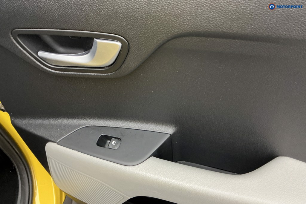 KIA Stonic Connect Manual Petrol SUV - Stock Number (1643115) - 25th supplementary image