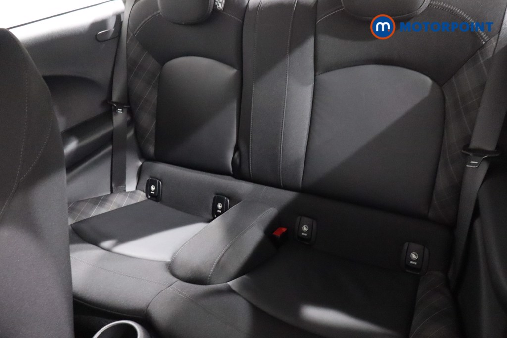 Mini Hatchback Cooper S Classic Automatic Petrol Hatchback - Stock Number (1643253) - 5th supplementary image