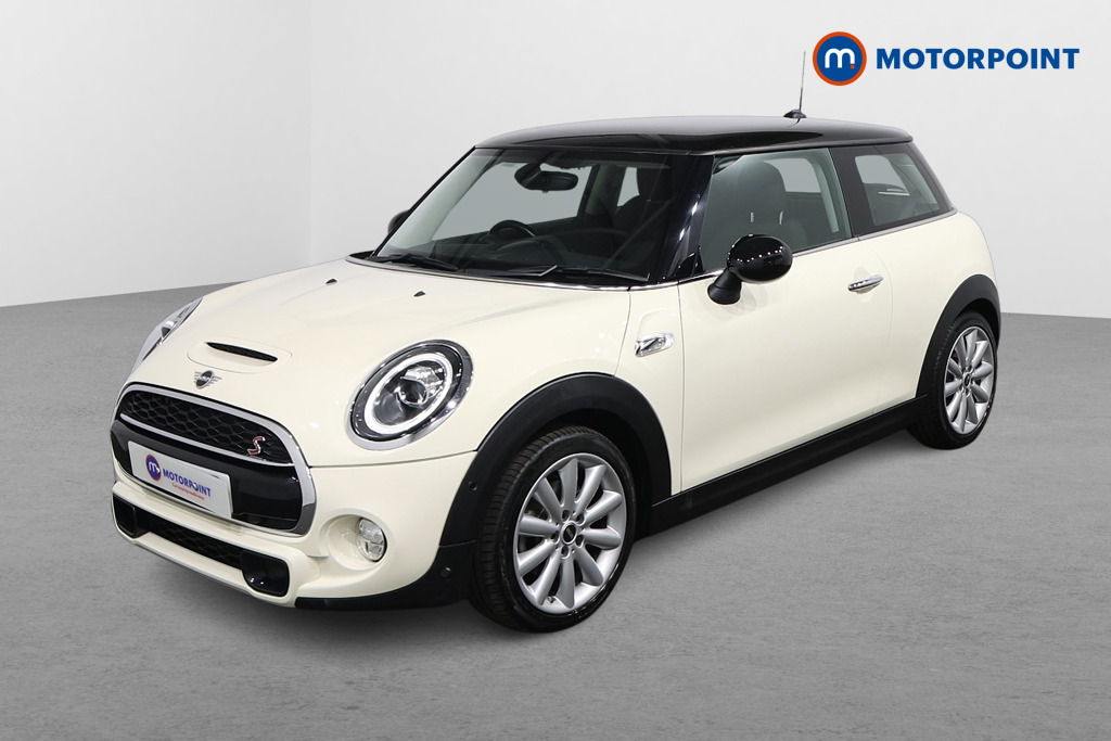 Mini Hatchback Cooper S Classic Automatic Petrol Hatchback - Stock Number (1643253) - Passenger side front corner