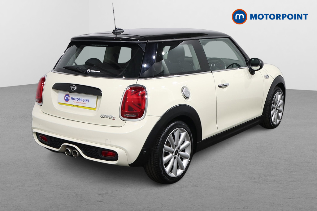 Mini Hatchback Cooper S Classic Automatic Petrol Hatchback - Stock Number (1643253) - Drivers side rear corner