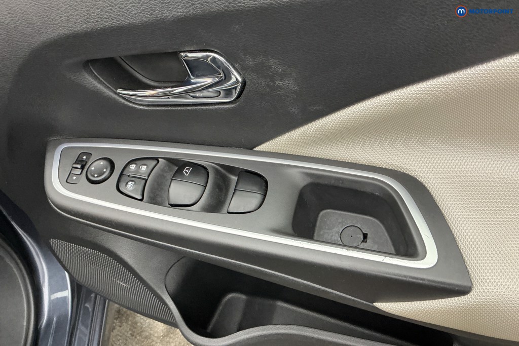 Nissan Micra Acenta Manual Petrol Hatchback - Stock Number (1603090) - 25th supplementary image