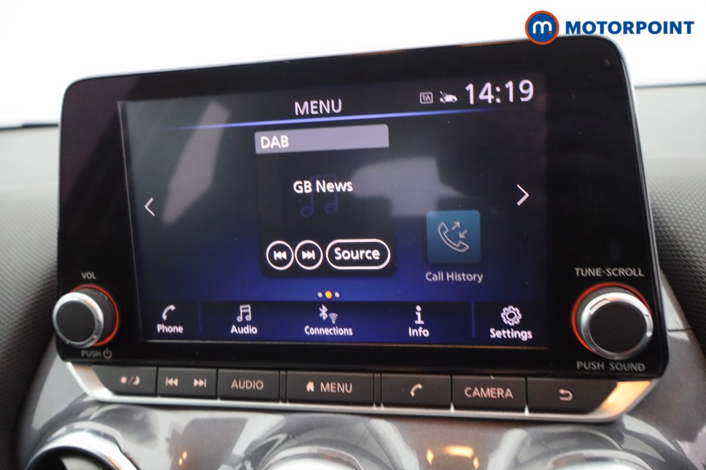 Nissan Juke Acenta Automatic Petrol SUV - Stock Number (1621523) - 16th supplementary image