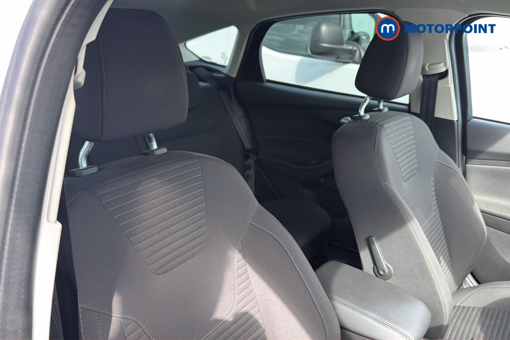 Ford Focus Titanium Manual Petrol Hatchback - Stock Number (1621730) - 22nd supplementary image