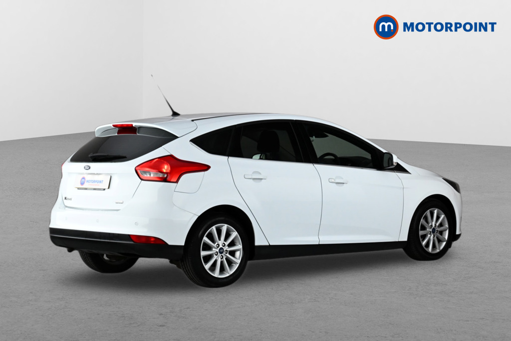 Ford Focus Titanium Manual Petrol Hatchback - Stock Number (1621730) - Drivers side rear corner