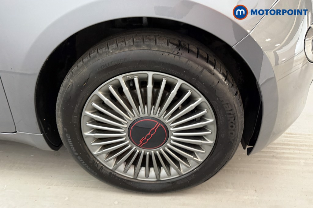 Fiat 500 RED Automatic Electric Hatchback - Stock Number (1623861) - 19th supplementary image