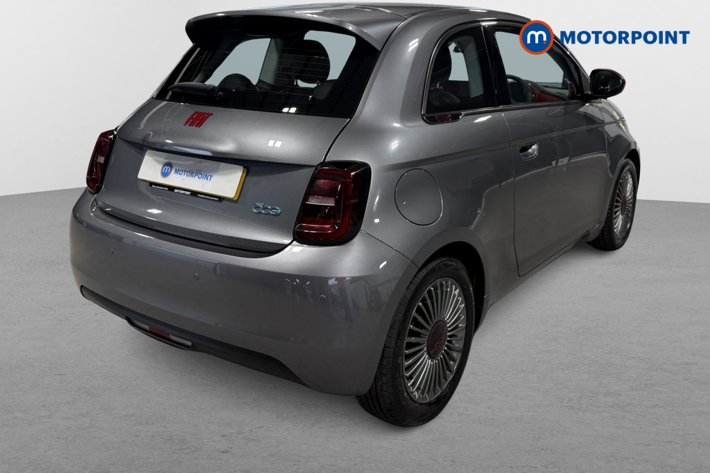 Fiat 500 RED Automatic Electric Hatchback - Stock Number (1623861) - Drivers side rear corner