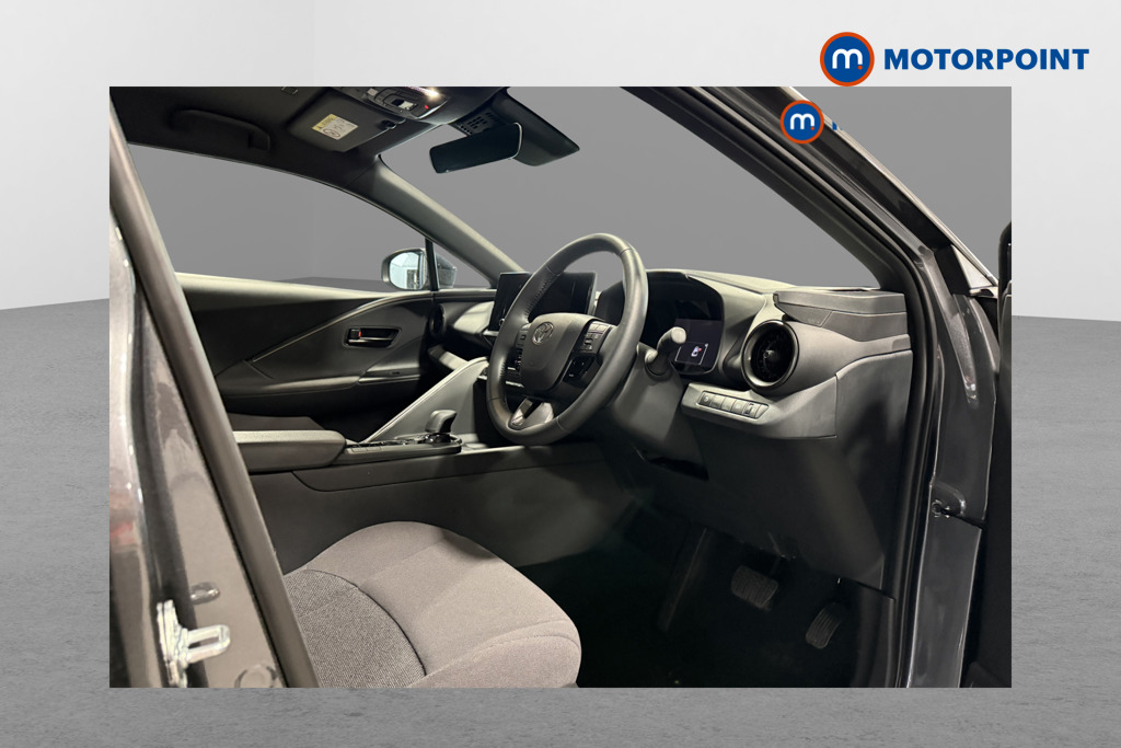 Toyota C-Hr Icon Automatic Petrol-Electric Hybrid SUV - Stock Number (1626720) - Passenger side front corner